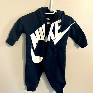Nike 2 for $10